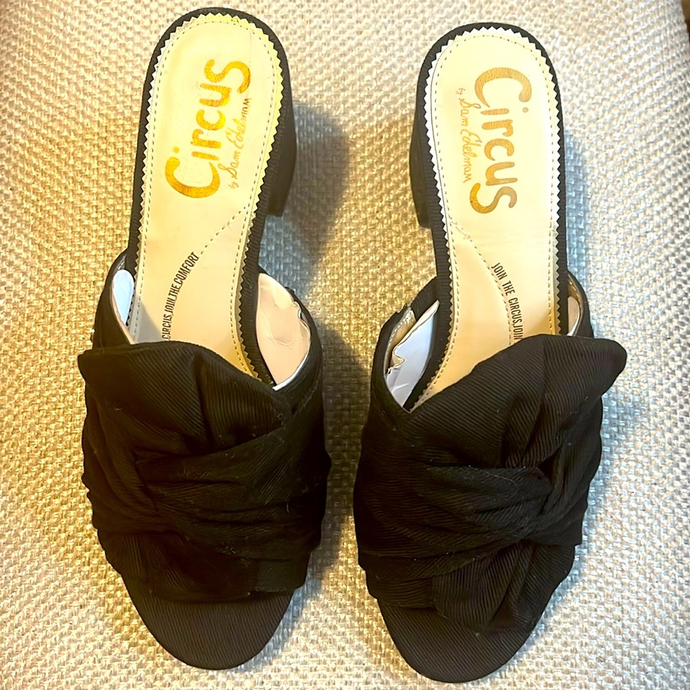 Circus by Sam Edelman Sahara Mules
Size 7 Black New (with shoe inserts)